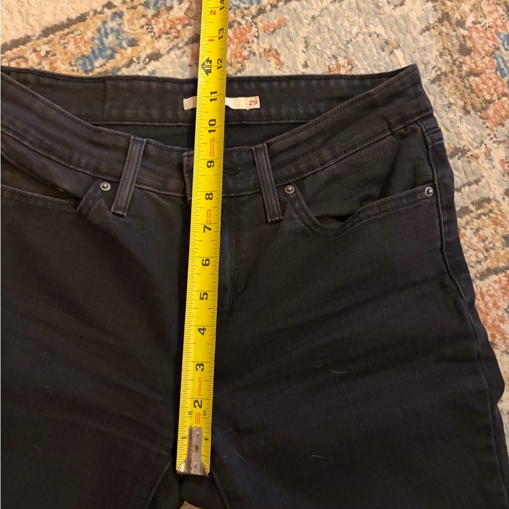 Classic Black Women's Levi’s Jeans - Picture 7 of 7